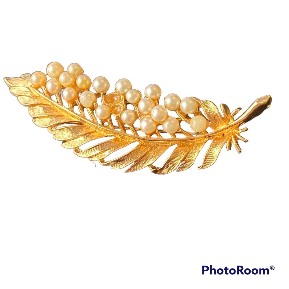 ART Arthur Pepper Brooch Signed Feather Vegan Pearl Estate Find Scarf Pin READ